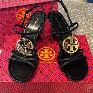 Tory Burch Capri Miller Wedge Sandal size 8M
